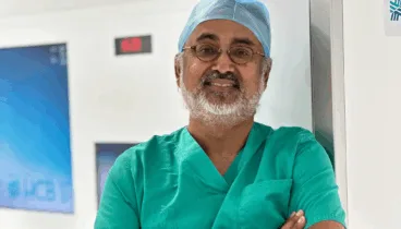 el dr karim llega a hospital hcb denia para liderar el renovado liderara el renovado servicio de cirugia plastica