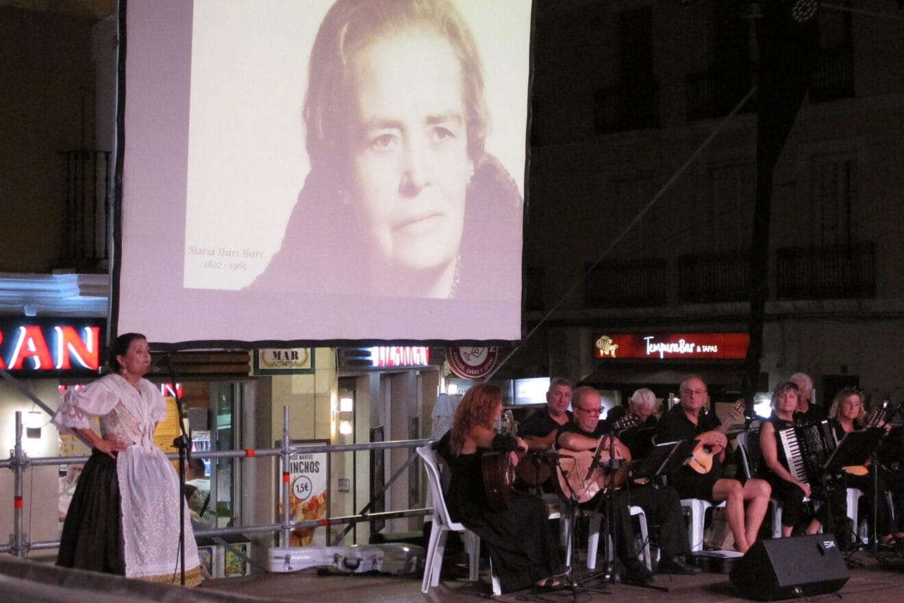 Mostra Internacional de Dansa Folklòrica de Dénia 38