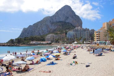 playa de la fossa de calp archivo