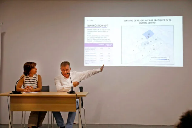 Imagen: Presentación del estudio de la Universitat d'Alacant en Dénia