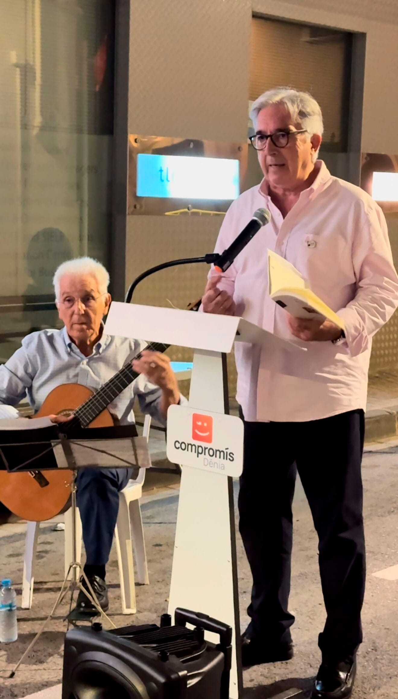 Recital de Compromís Dénia homenaje a Estellés 05