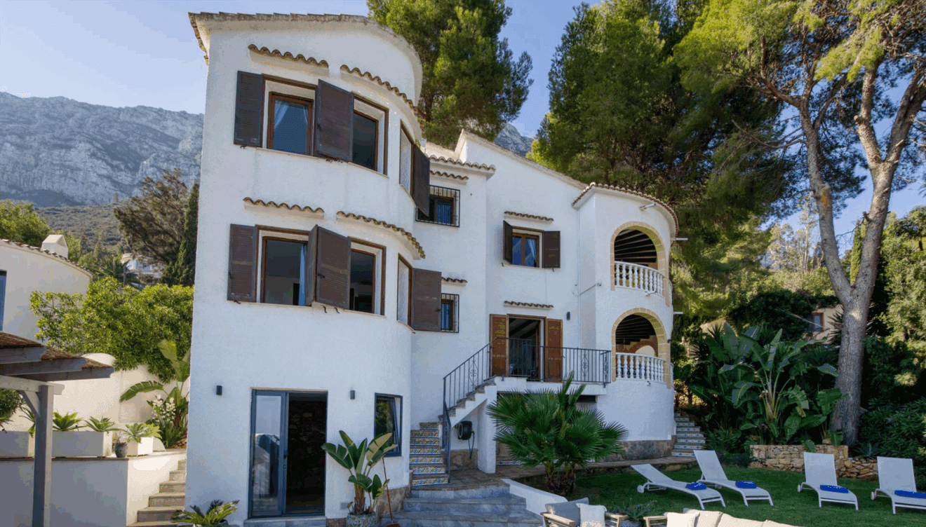 Una villa con dos apartamentos independientes para disfrutar