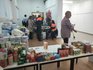Alimentos recogidos en Dénia 04