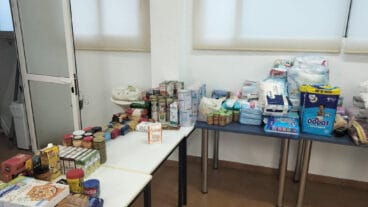 Lebensmittel für die Opfer gesammelt