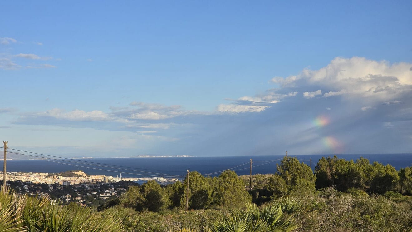 Arcoíris en el horizonte de Dénia 02