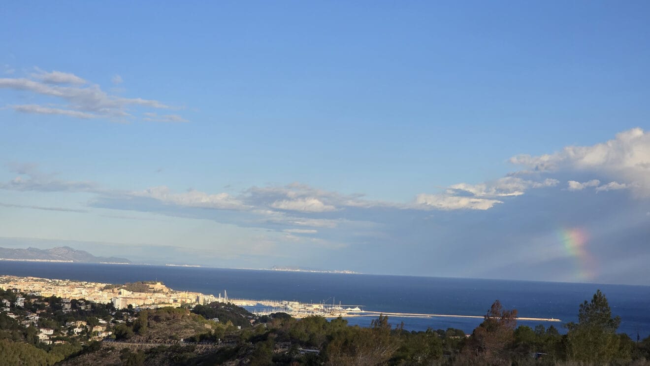 Arcoíris en el horizonte de Dénia 04