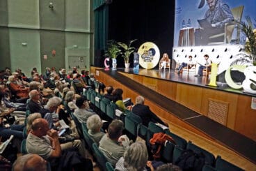 Charla en el Centro Social