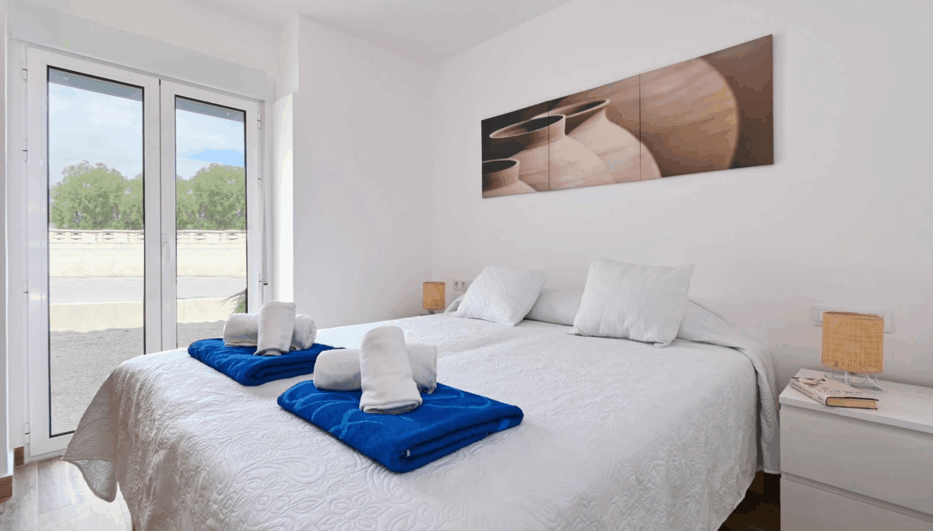 Dormitorio luminoso y con grandes acabados