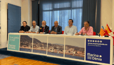 Entrega de premio de Esculturas frente al Mar