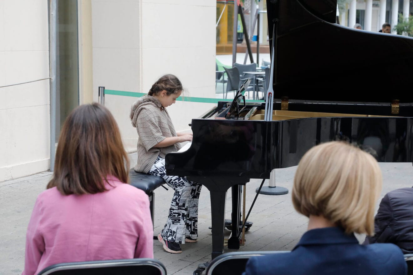 Éxito de participación en el festival 61