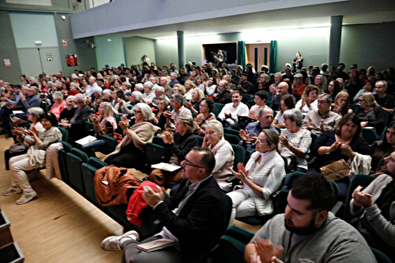 Éxito de participación en el festival 64