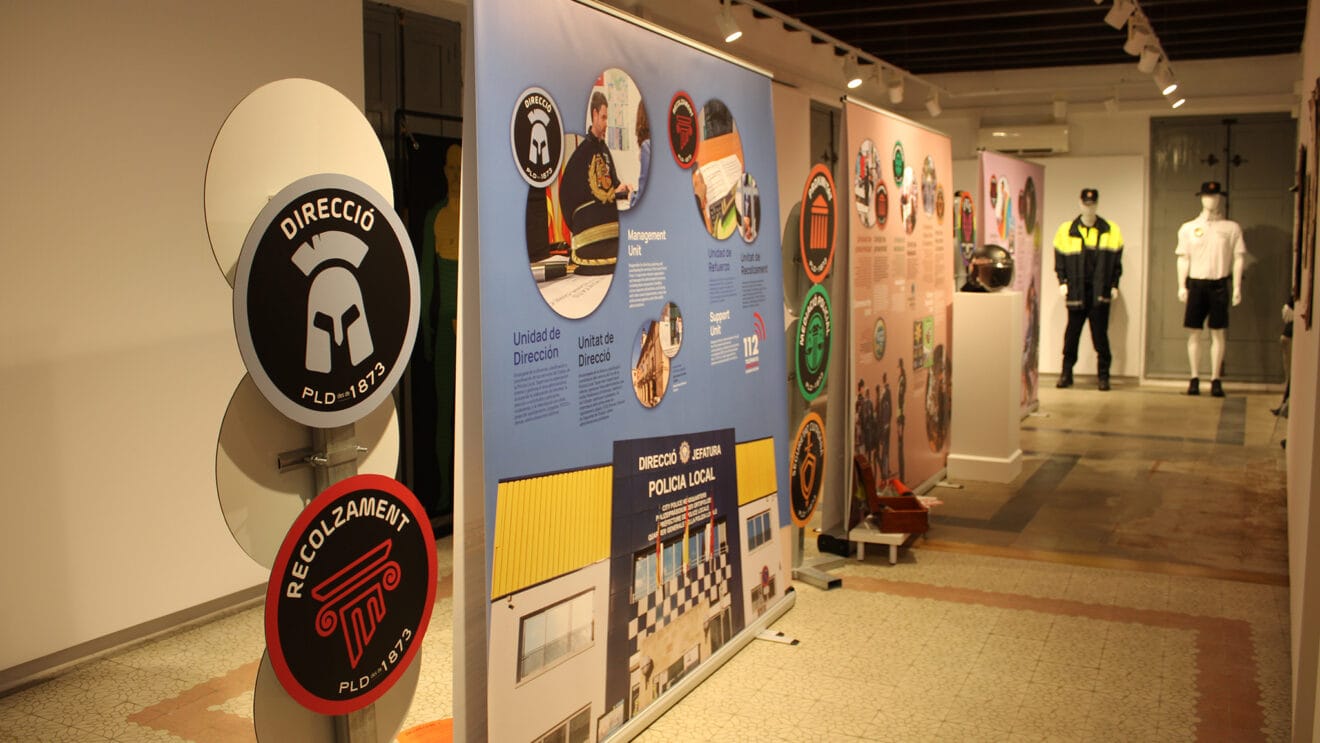 Exposición de la Policía Local de Dénia dest