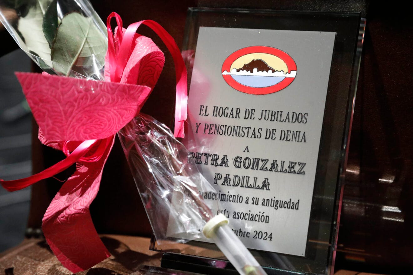 Homenaje del Hogar de Jubilados y Pensionistas  02
