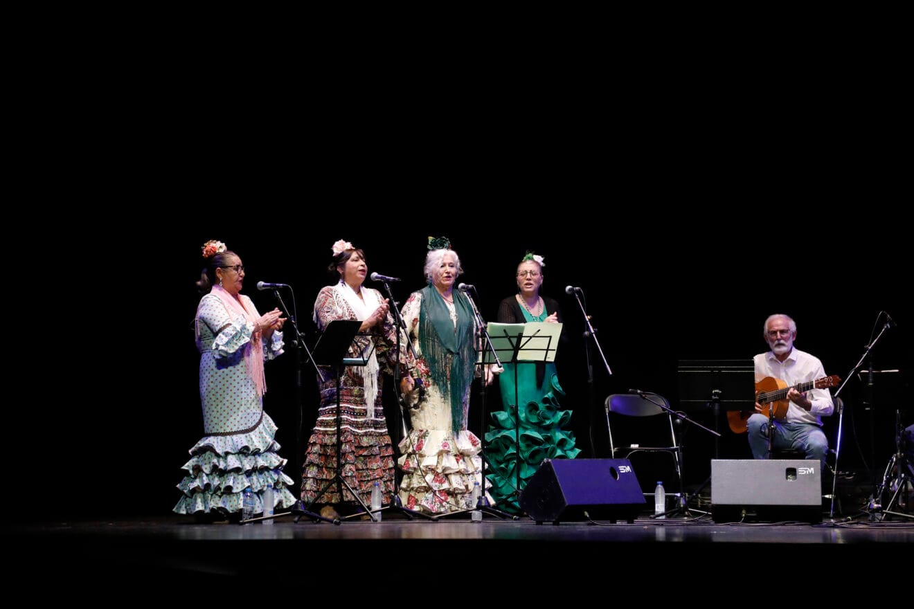 Homenaje del Hogar de Jubilados y Pensionistas  30
