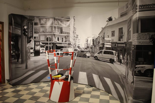 La historia de la Policía Local de Dénia desde 1873 recogida en una exposición 18 inauguracion de la exposicion de la policia local 06