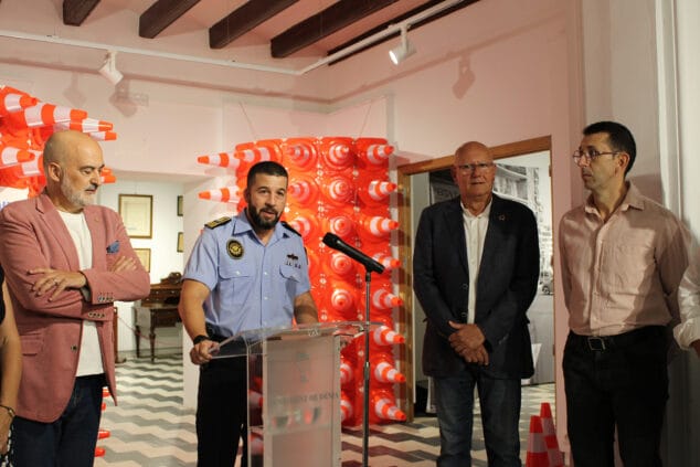 La historia de la Policía Local de Dénia desde 1873 recogida en una exposición 16 inauguracion de la exposicion de la policia local 08