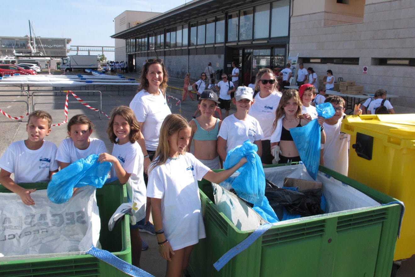 Iniciativa Barriendo Mares 01