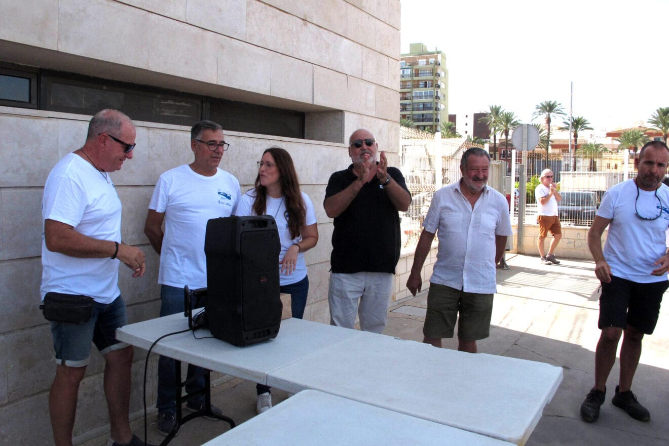 Iniciativa Barriendo Mares 26