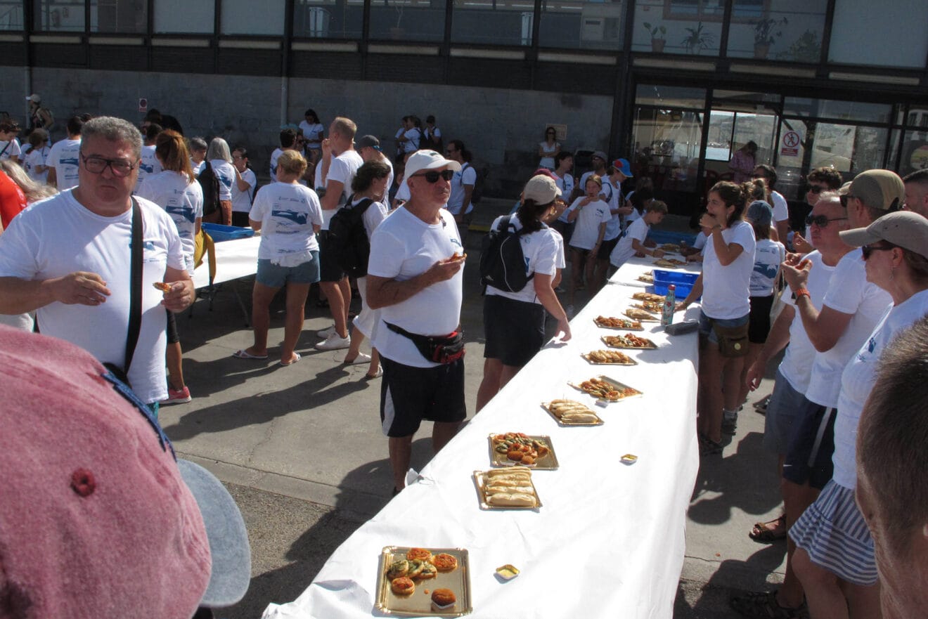 Iniciativa Barriendo Mares 28