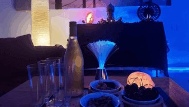 Masaje en pareja con copa de cava