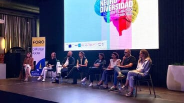 ponentes en el acto dest