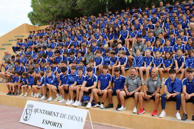 presentacion de las escuelas deportivas 50