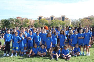 Presentación de las Escuelas Deportivas 74