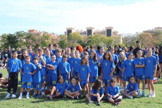 presentacion de las escuelas deportivas 74