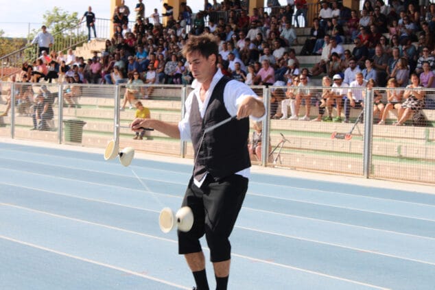 presentacion de las escuelas deportivas 85