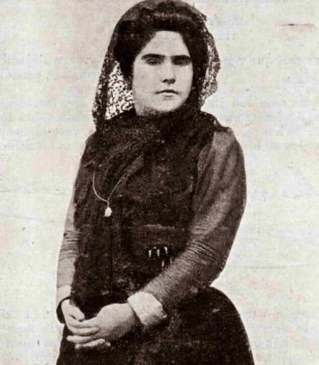 Imagen: Retrato de Cecelia con mantilla