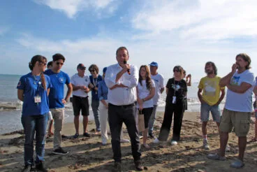 Tortugas bobas vuelven a su hábitat 09