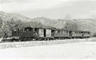 Tren de Carcaixent a Dénia. Fuente J. A. Pacheco, Trenes y tiempos blog