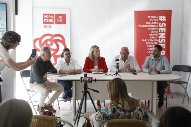 Imagen: Vicent Grimalt en la rueda de prensa