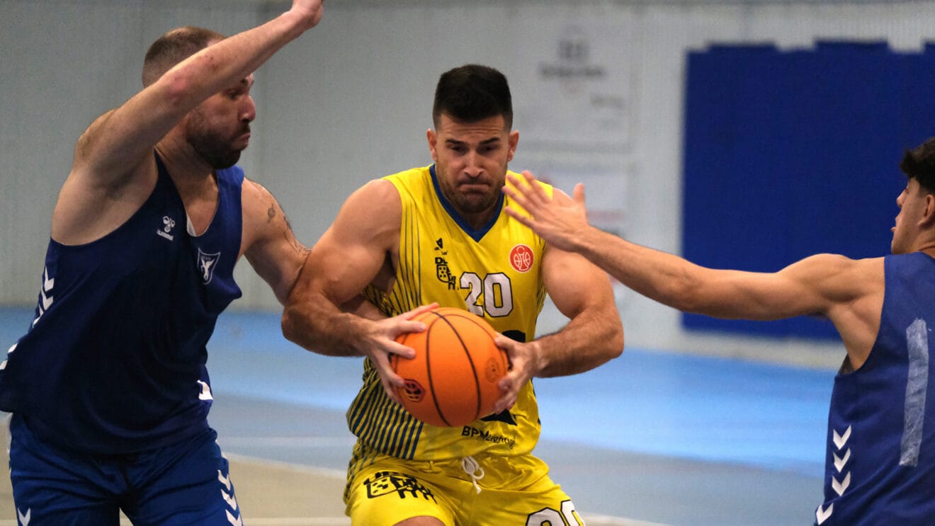 DBC Senior cae ante UCAM dest