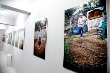Inauguración de la exposición Miradas a la tierra 02