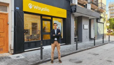 los profesionales de wayalia denia estan comprometidos en obtener el bienestar de los mayores y sus familias