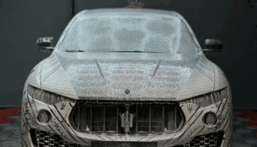 Luce tu vehículo impecable con el servicio profesional de Garaje Royal