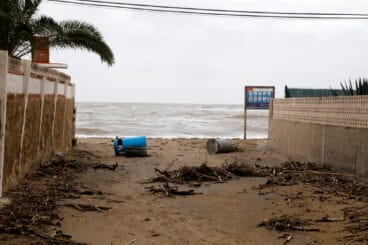 Playas de Dénia tras el temporal 07