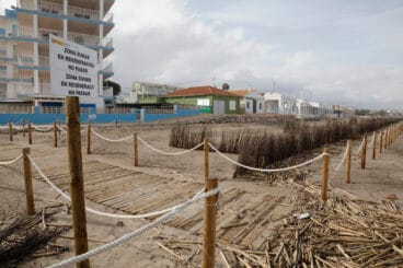 Playas de Dénia tras el temporal 35