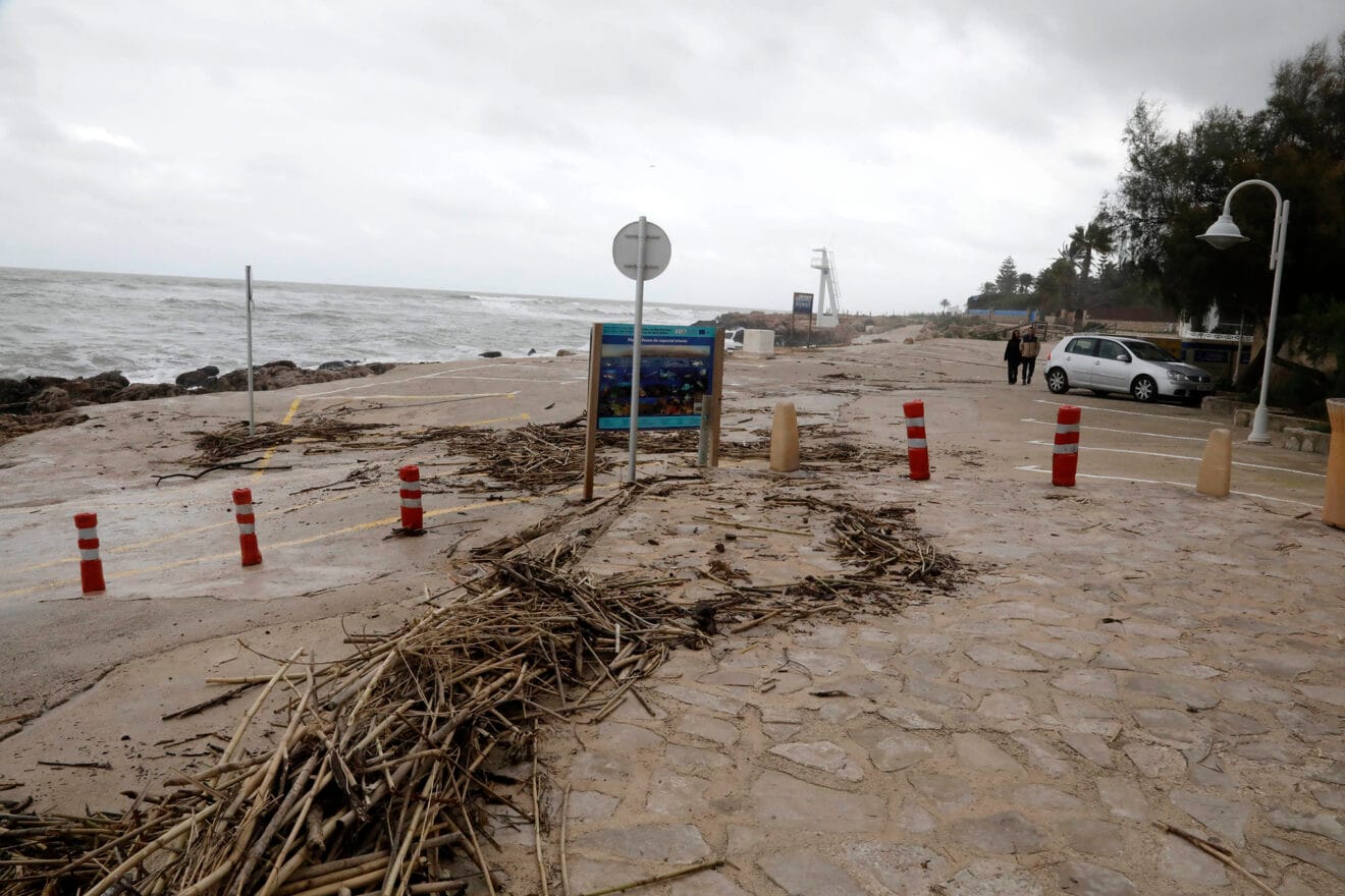 Playas de Dénia tras el temporal 43