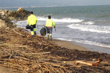 Müllsammlung an den Stränden von Dénia