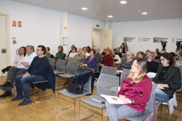 Asistentes a la jornada de Maria Ibars en Dénia
