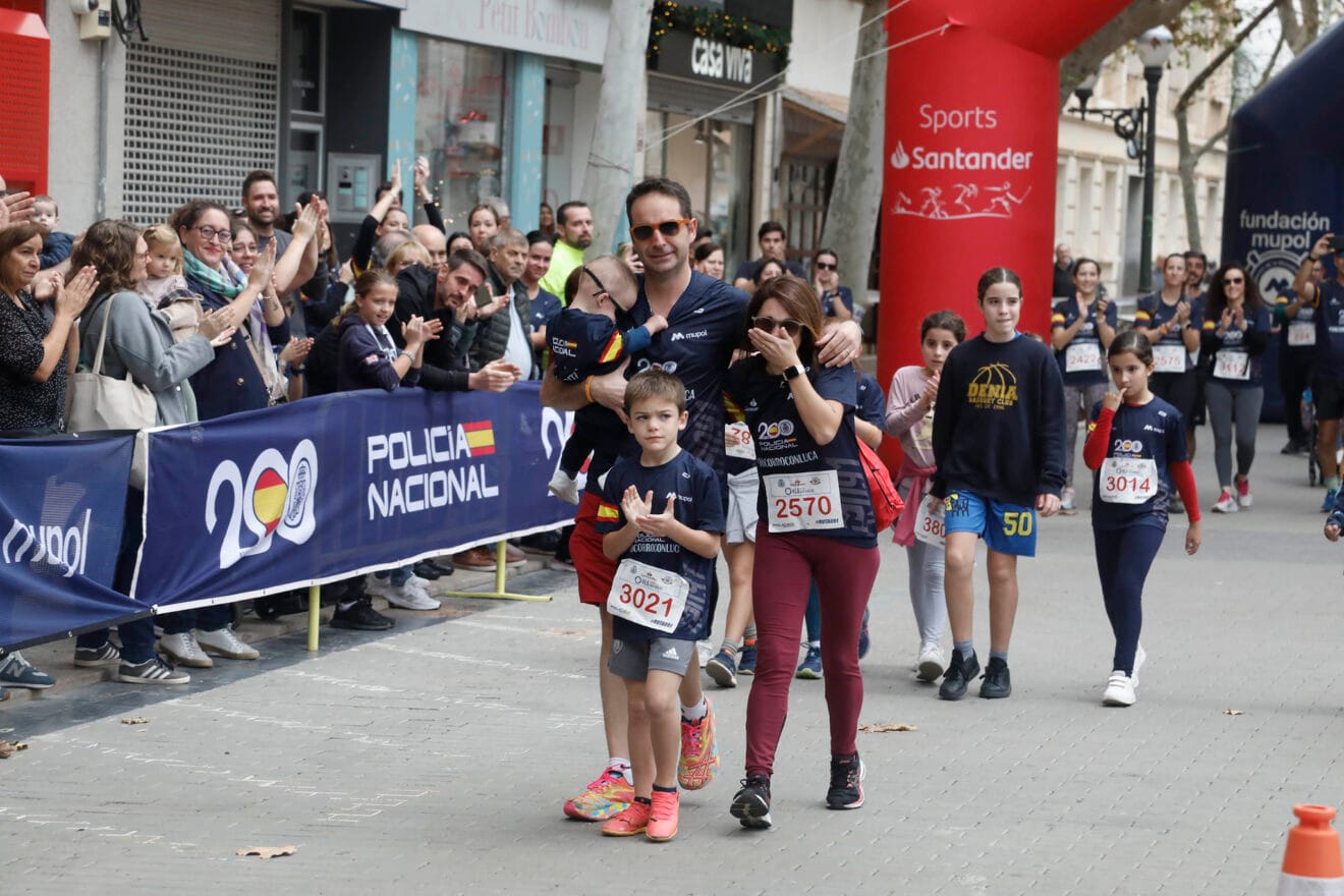 Carrera de la Policía Nacional por Luca 107