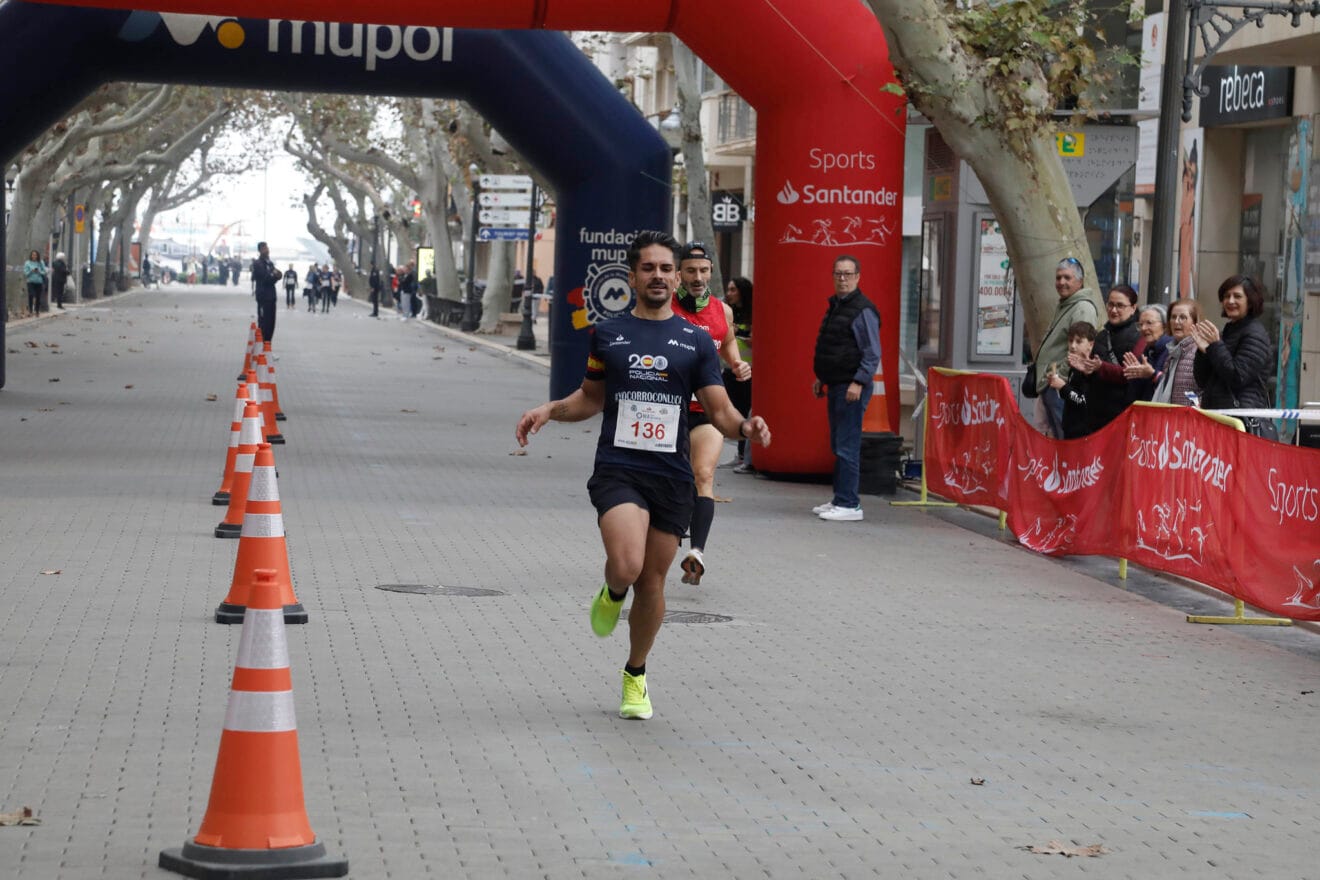 Carrera de la Policía Nacional por Luca 64
