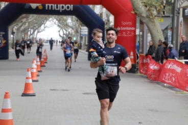 Carrera de la Policía Nacional por Luca 77