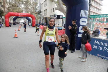 Carrera de la Policía Nacional por Luca 79