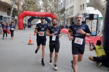 Carrera de la Policía Nacional por Luca 80