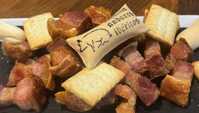 Imagen: Disfruta de exquisitos torreznos de Soria en Andares Ibéricos