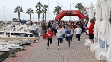 participantes de la mini san silvestre