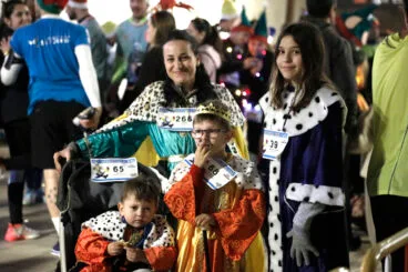 Disfraz Reyes Magos en la San Silvestre Dénia 2024